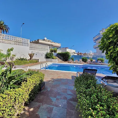 Relax Sol Y Mar - Pool Apartman *